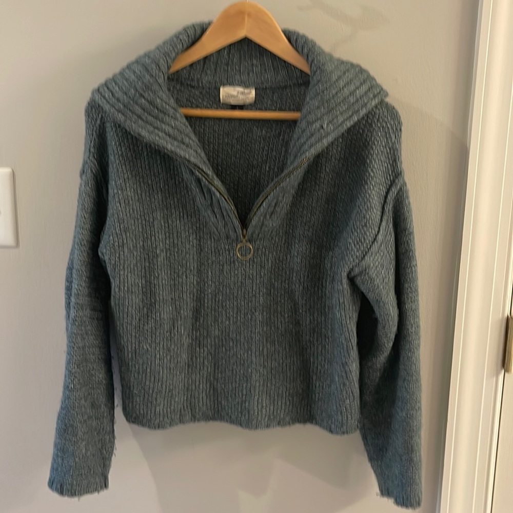 Universal Thread mock turtle neck quarter zip